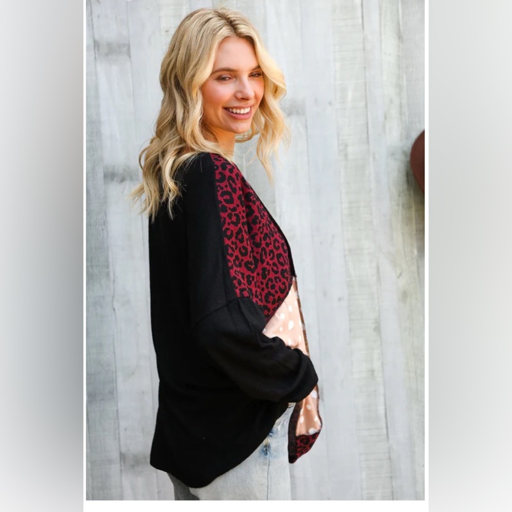 Haptics PLUS PATCH DESIGN KNIT TOP - Picture 5 of 5